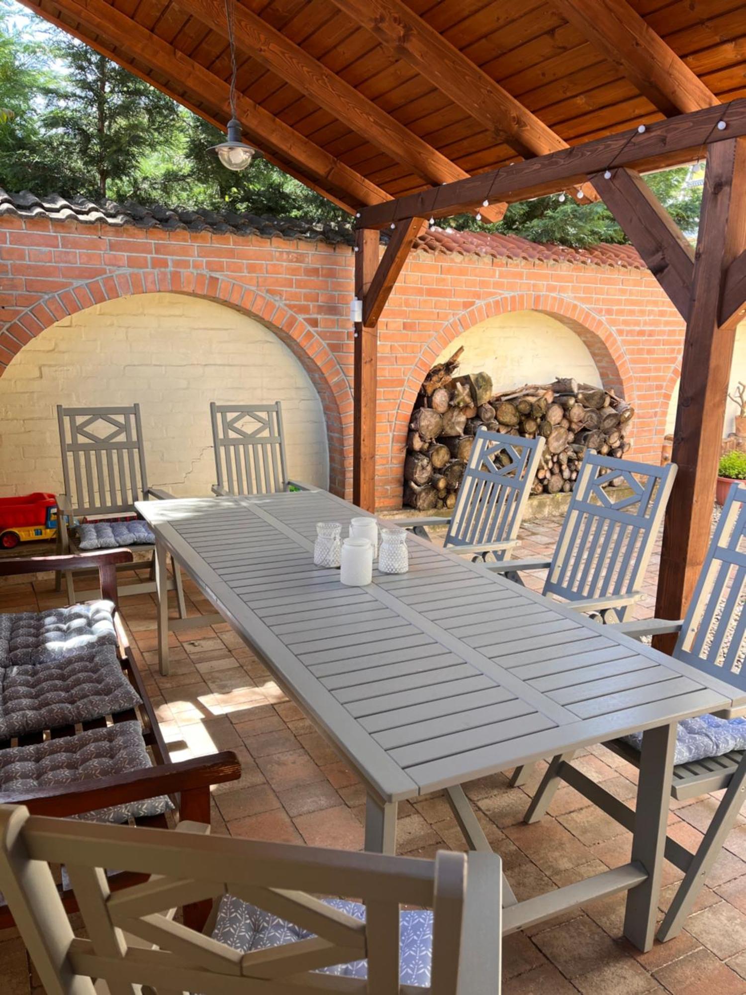Pacsirta Apartmanhaz Эгер Экстерьер фото